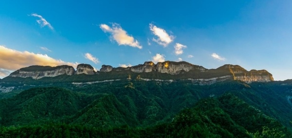 南川金佛山景区电话图片