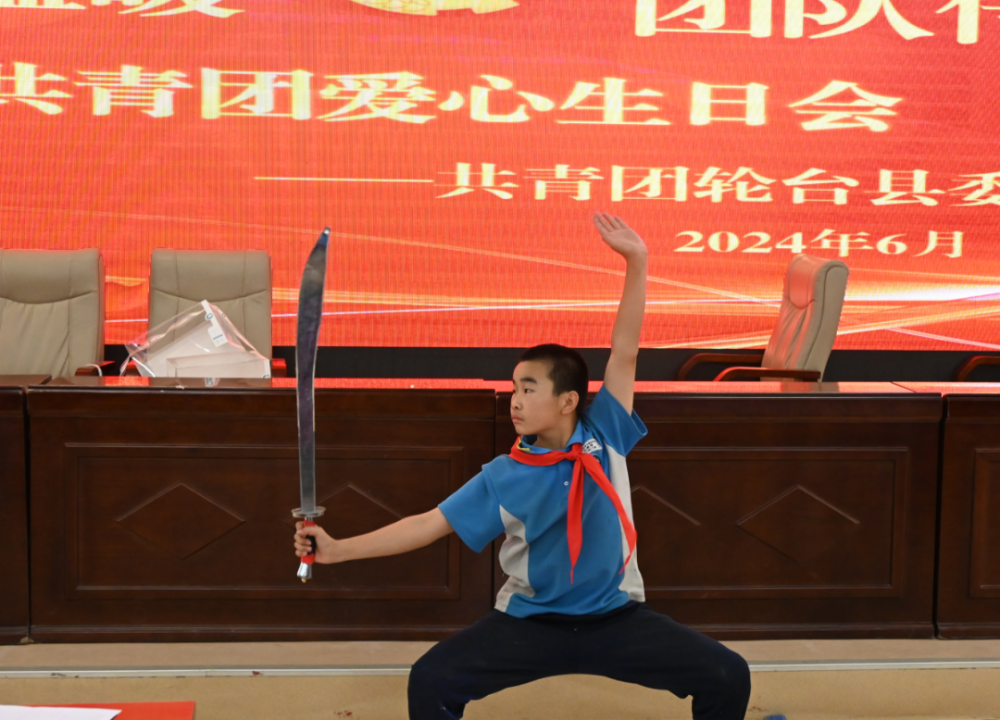 【网络中国节·端午】轮台县开展"你到我家吃馓子 我到你家吃粽子"融