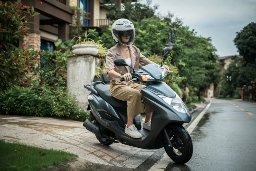 本田spacy125来了,售价8180元_腾讯新闻