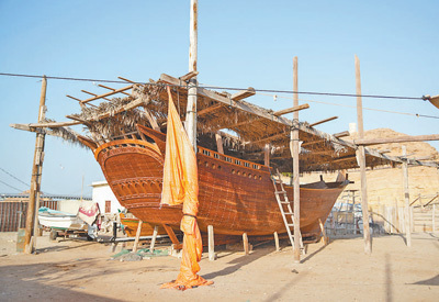 探访阿曼手工造船厂_腾讯新闻