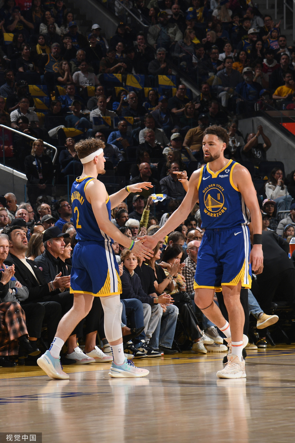 勇士多差:遭16分逆转被四杀 湖人躺回第9 库里4次交锋全输约基奇_腾讯