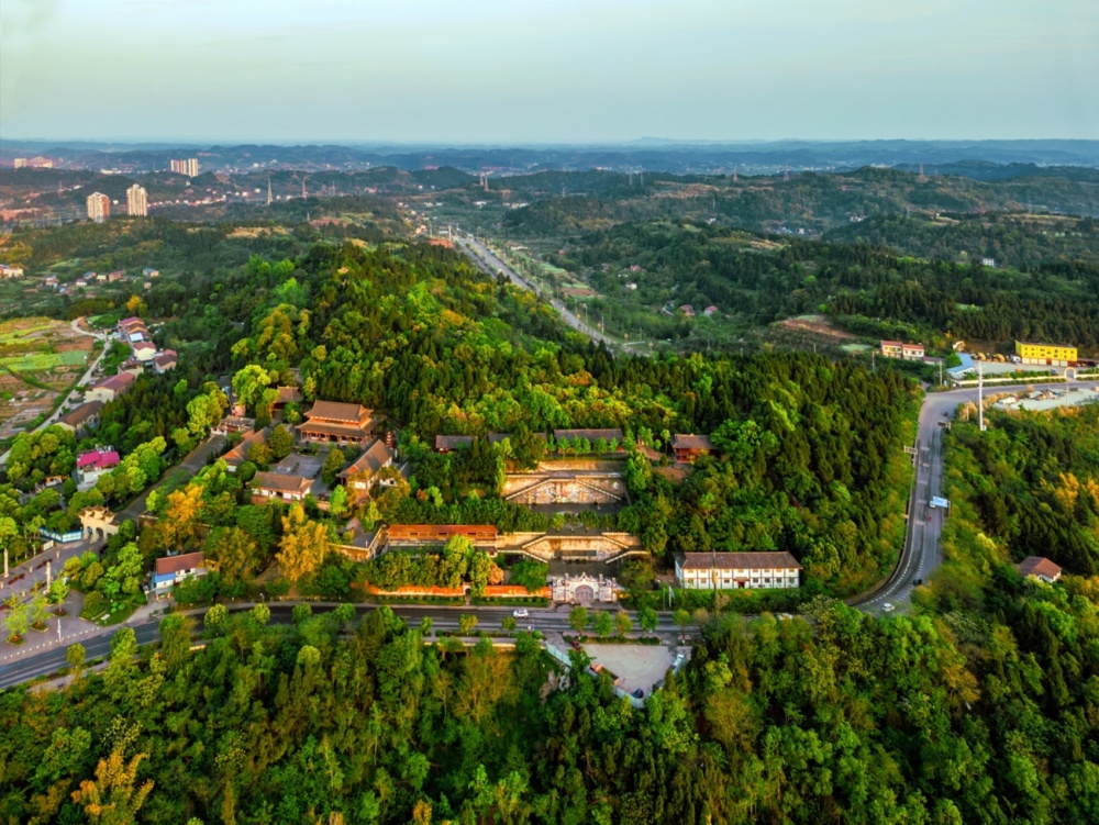 清明假期安岳县旅游景区累计接待游客4万余人次