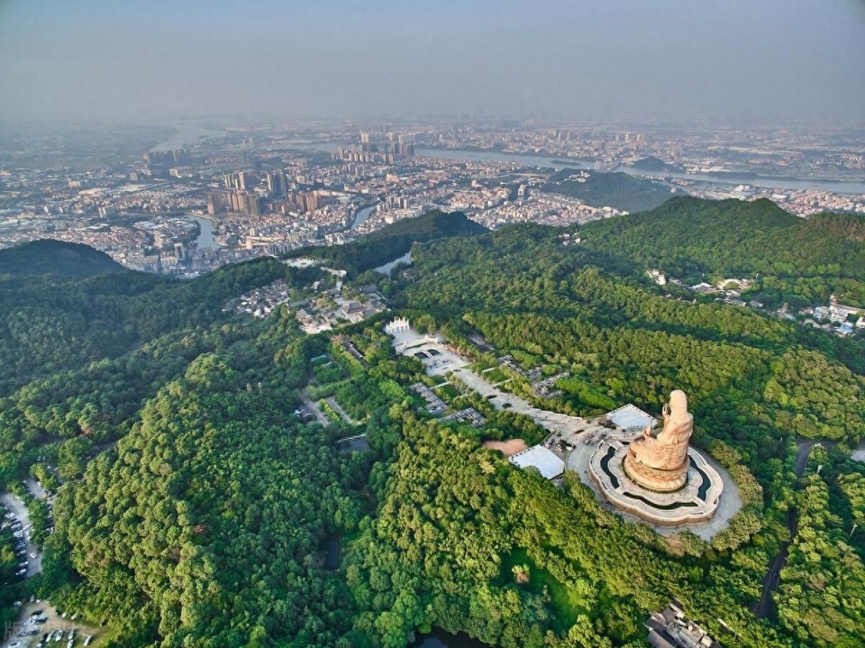 佛山市旅游发展大会举行，佛山何以领跑旅游大发展时代风口？_腾讯新闻
