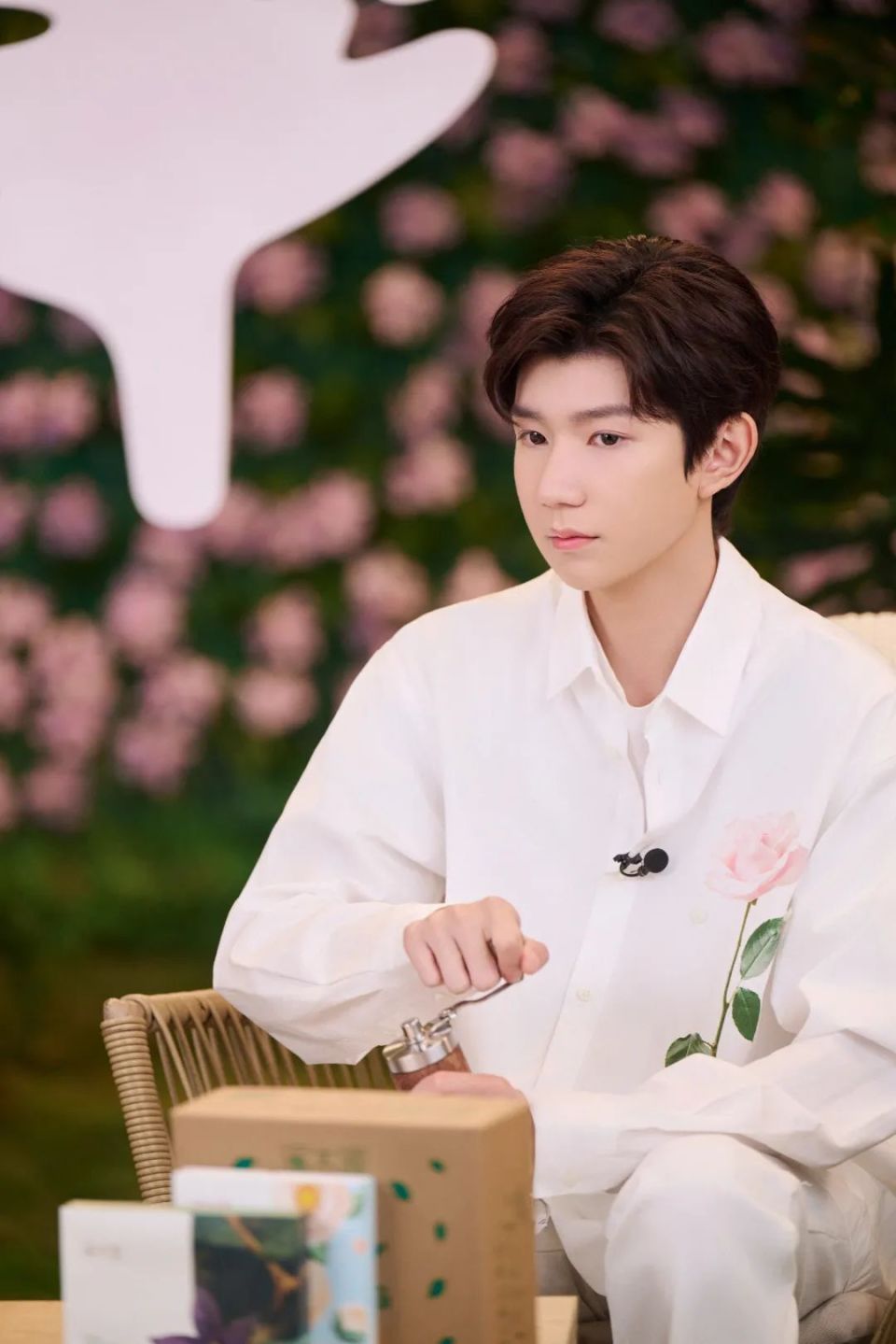 从修护肌肤屏障到修护地球屏障双11溪木源携手王源一起种树