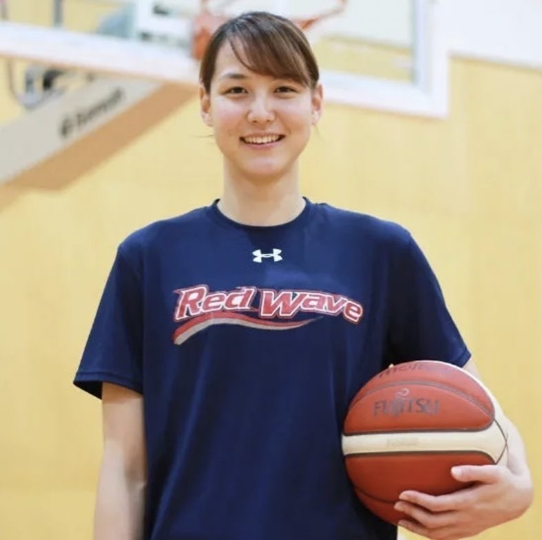 身高1米8一次看够日本棒球名将大谷翔平妻子照片合集