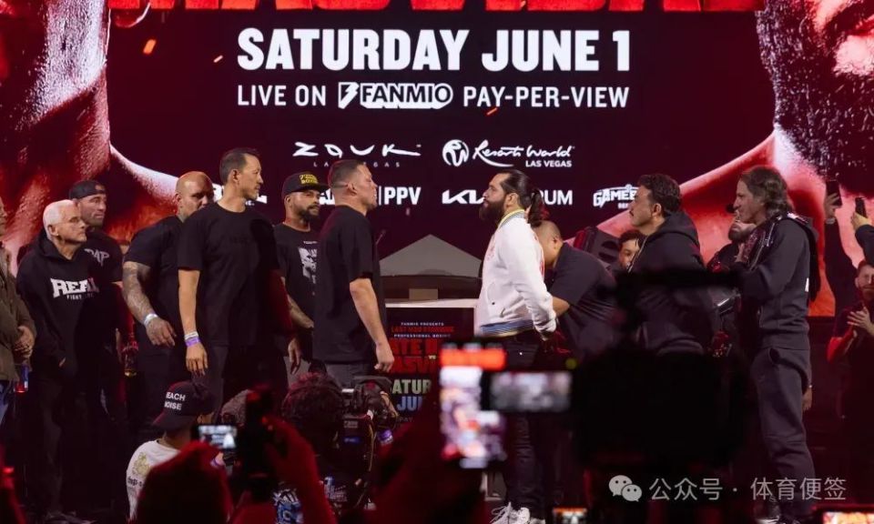 2.马达指责小麻当初非要把两人的比赛日期跟ufc302同一天