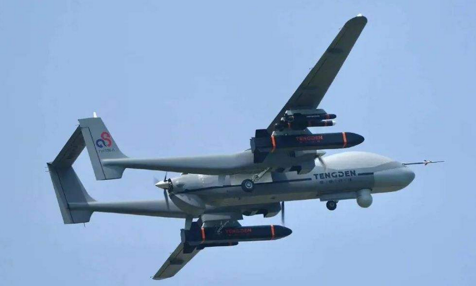 tb001无人机绕台岛飞行一圈可谓非比寻常具备侦察和攻击能力