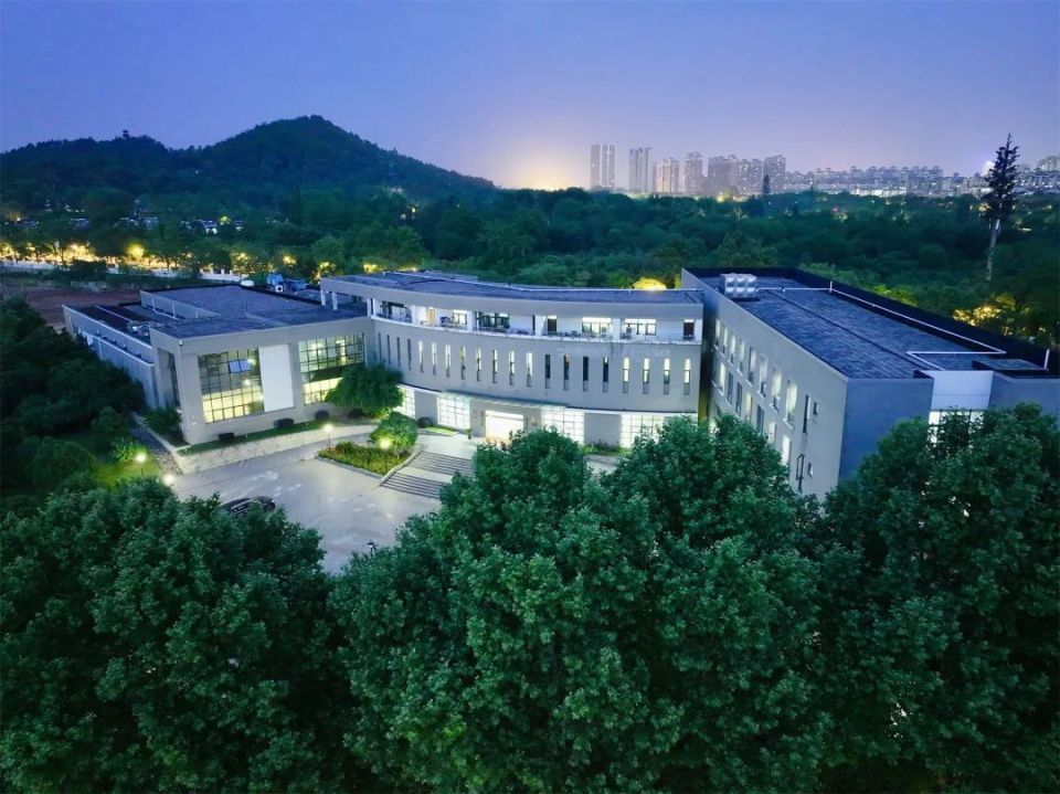 频频出圈的华科造!