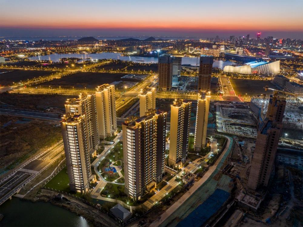 南通金鹰世界超级综合体大境初成