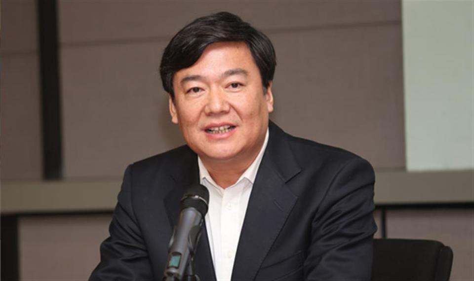 徐扬履新中央美院党委书记，曾任中国政法大学副校长_腾讯新闻