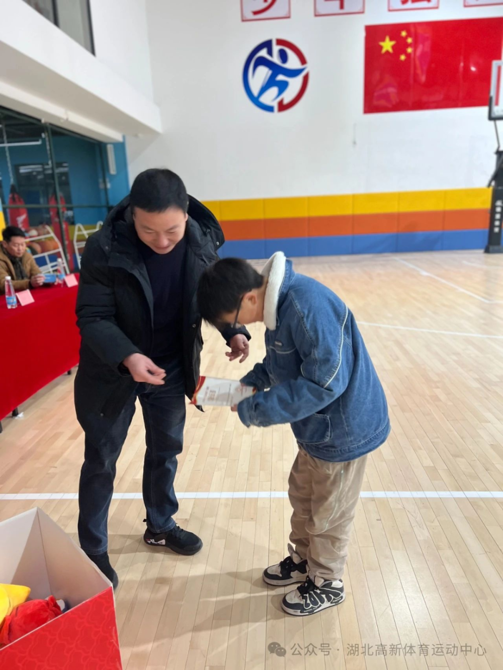 双泉小学2023秋冬季游泳进课堂集训营结业考核圆满成功