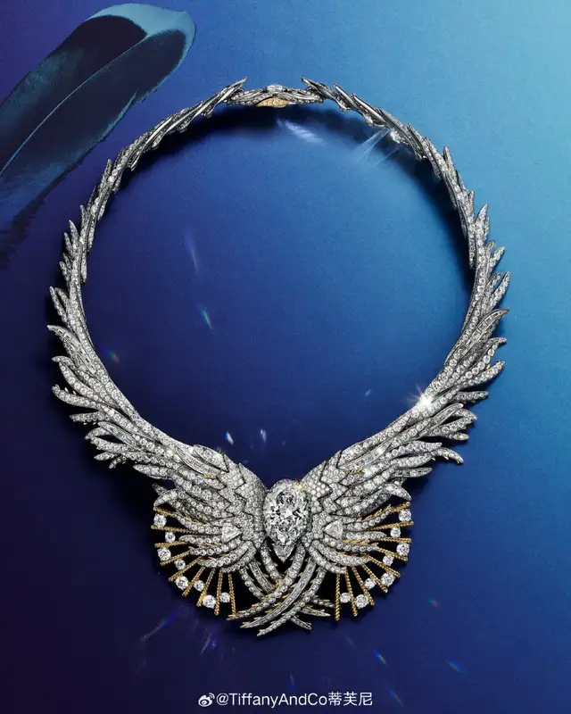 亚洲首富夫人祖母绿比风油精还大,1000克拉珠宝亮瞎眼!