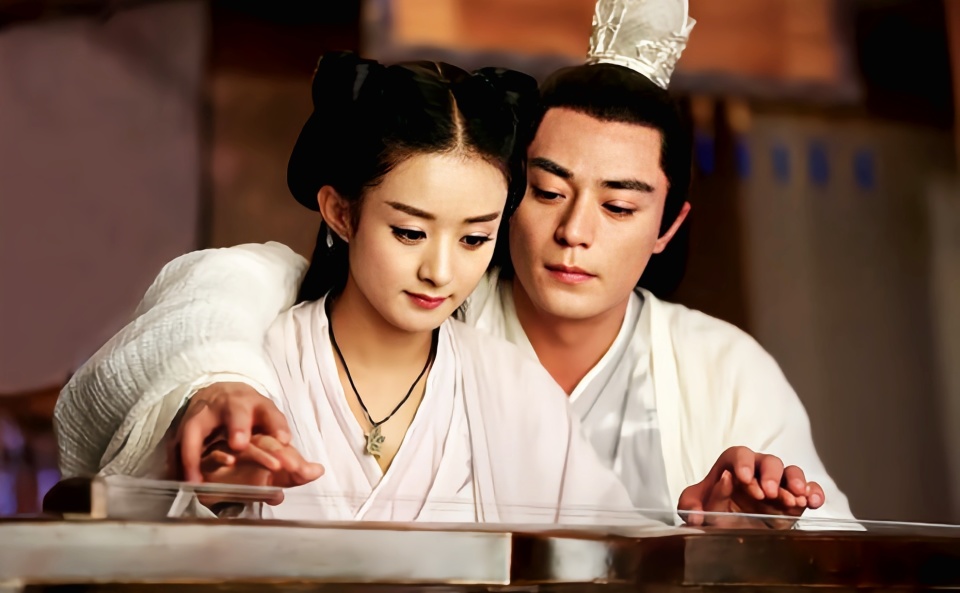 电影《花千骨》票房惨淡,导演发视频道歉,自称4年付出没得到回报