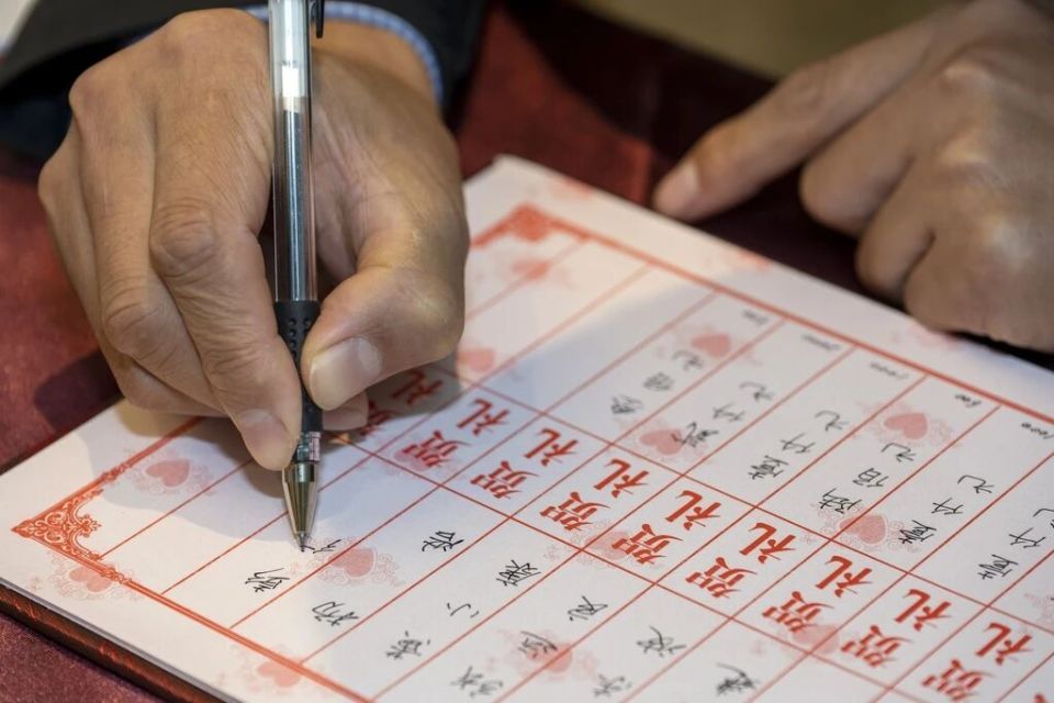 一天二十场酒席，农村里送不起的“人情”