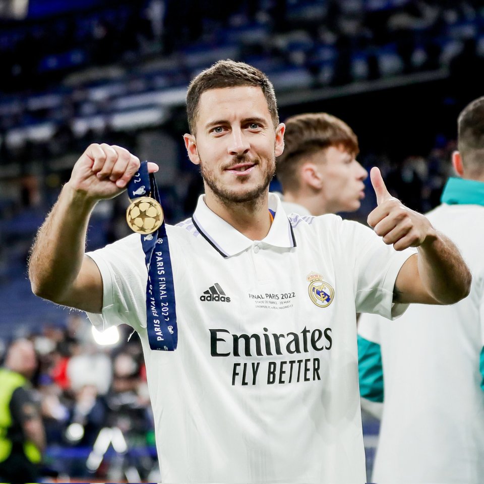 凯恩,躺冠组 1!马内加盟拜仁第一个赛季就拿到德甲冠军