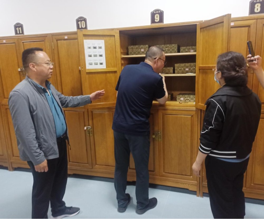 甘肃简牍博物馆馆长朱建军参观调研平凉市博物馆_腾讯新闻