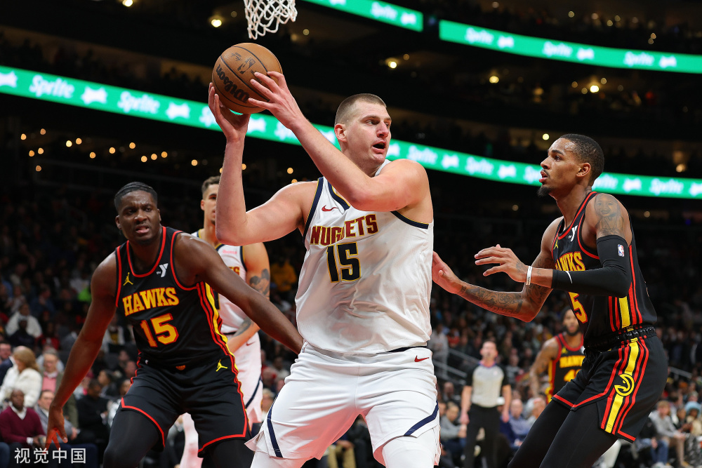 掘金拒20分逆转险胜老鹰:约基奇25 8 8 博格丹40 10三分