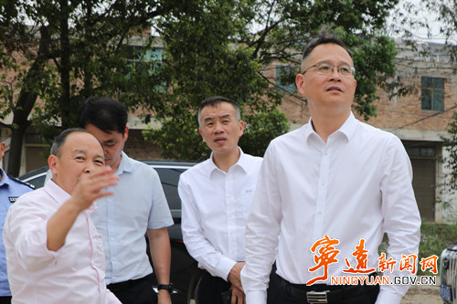 宁远毛政调研道路交通安全工作