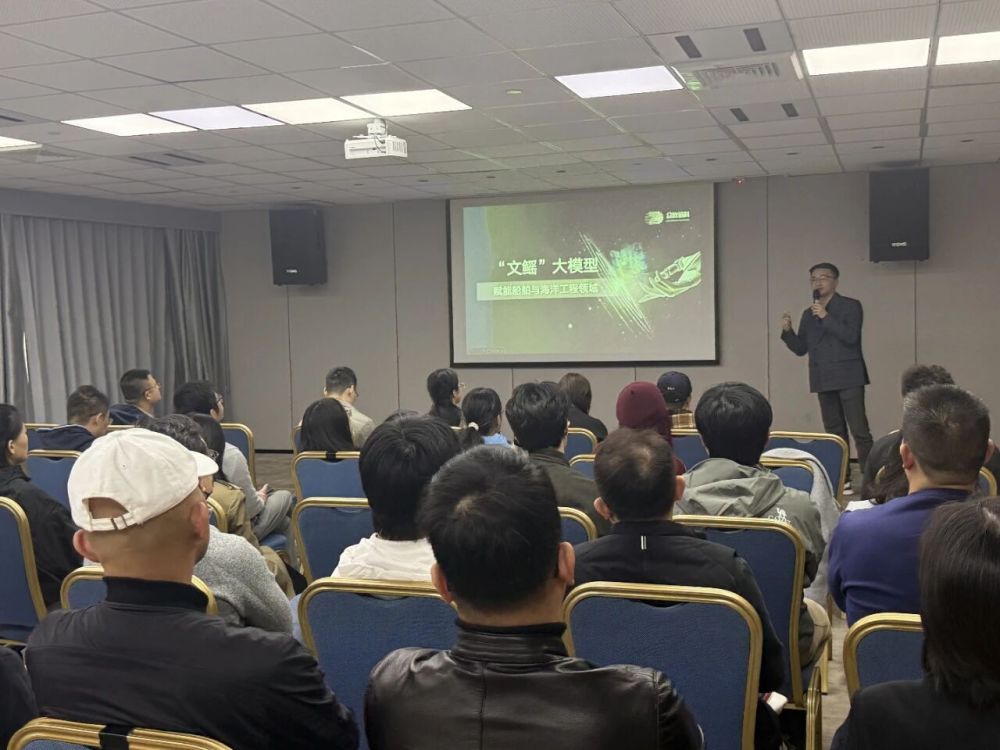 2025 AI 真相：去赚那些大厂看不上的钱 · 原文图片 3