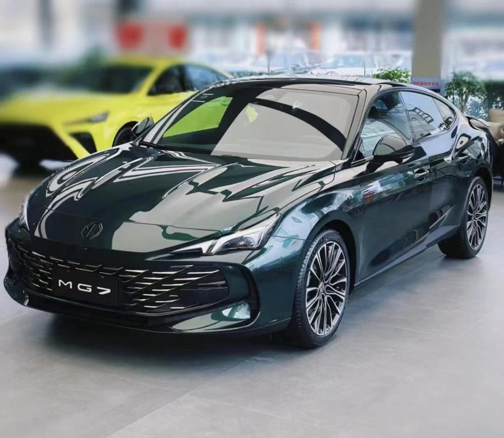 预计售价1420万区间上汽名爵全新mg7到店实拍图曝光