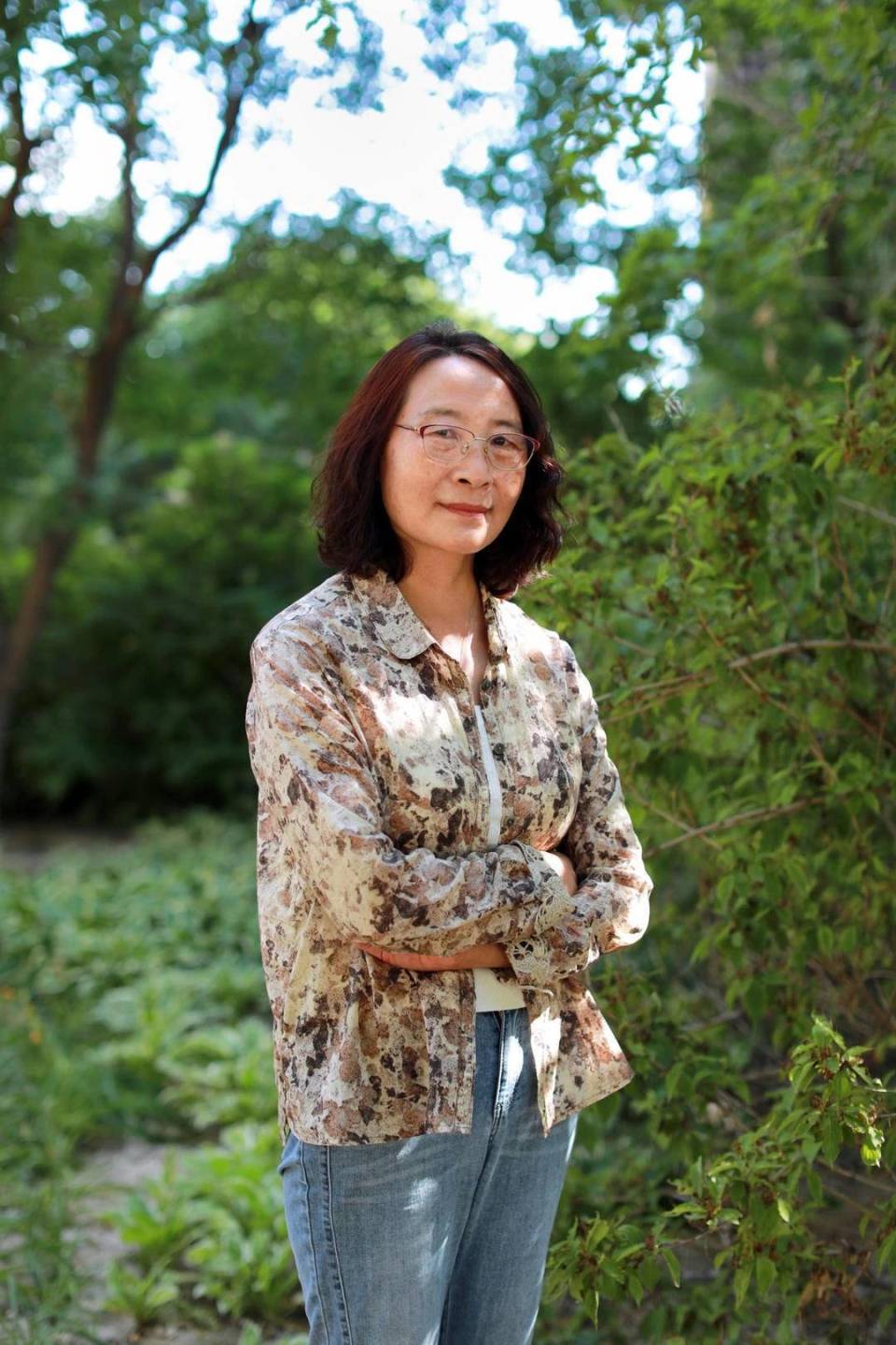 平凡女性的生死场在《曹翠芬的一条大河》的故事中,有"小郭兰英"之称