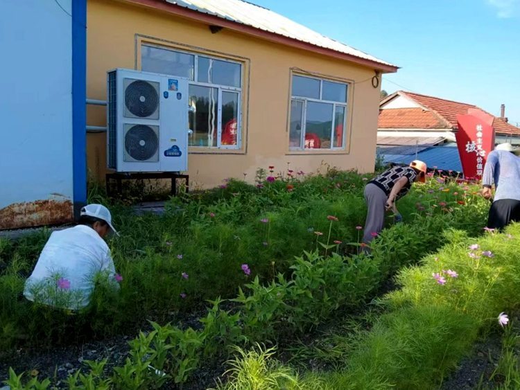 安图县两江镇打响乡村环境整治"攻坚战"