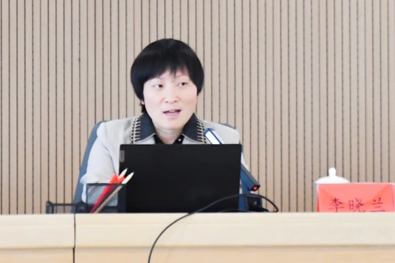 中共贵州省委党校马克思主义学院院长李晓兰教授作专题培训.