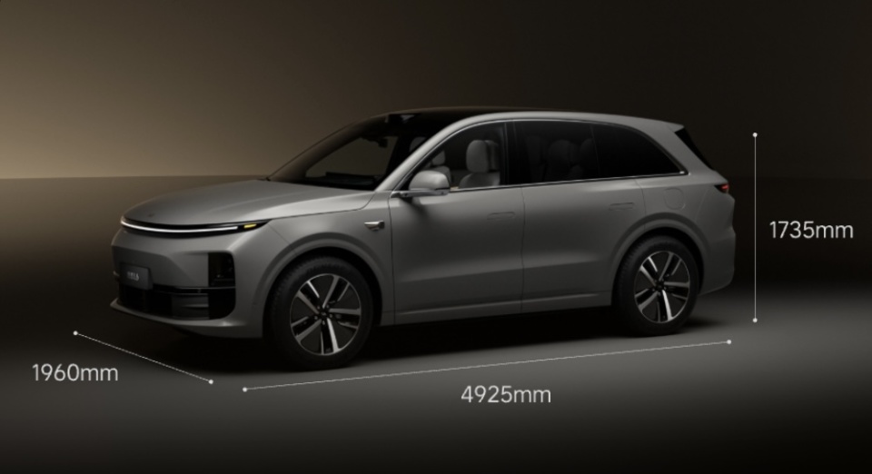 继续套娃碰瓷保时捷卡宴理想l6正式上市24982798万元