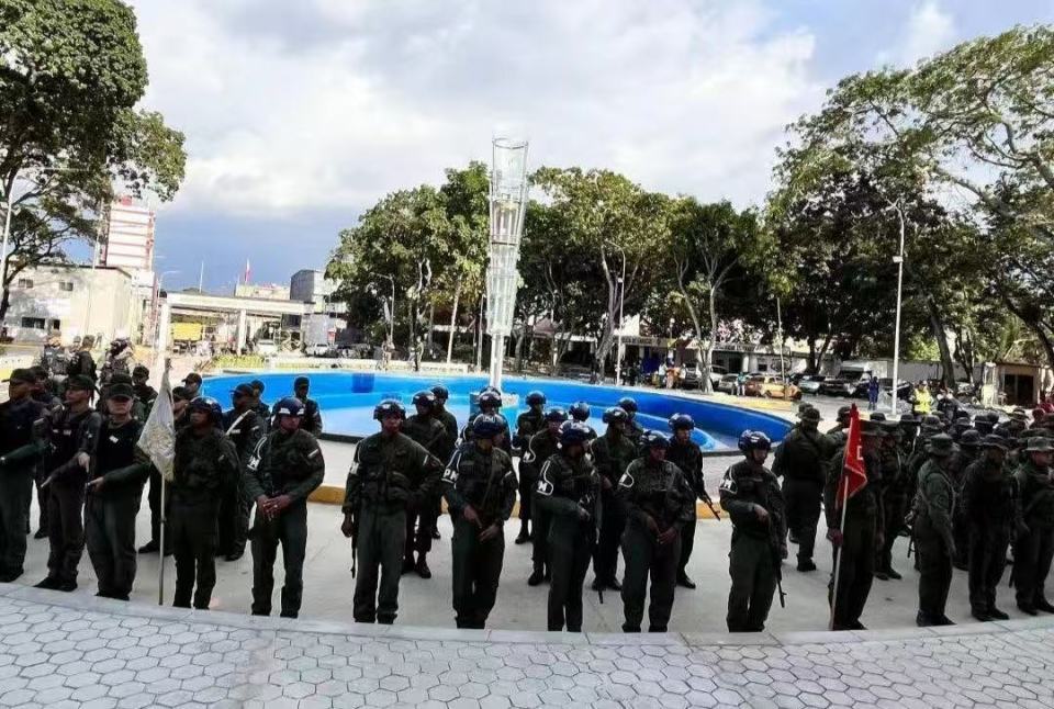 美国的7500怎么表示国际新闻早知道丨美国扣押俄罗斯油轮 乌美代表团在巴黎举行新一轮磋商_https://www.jmylbn.com_新闻资讯_第7张