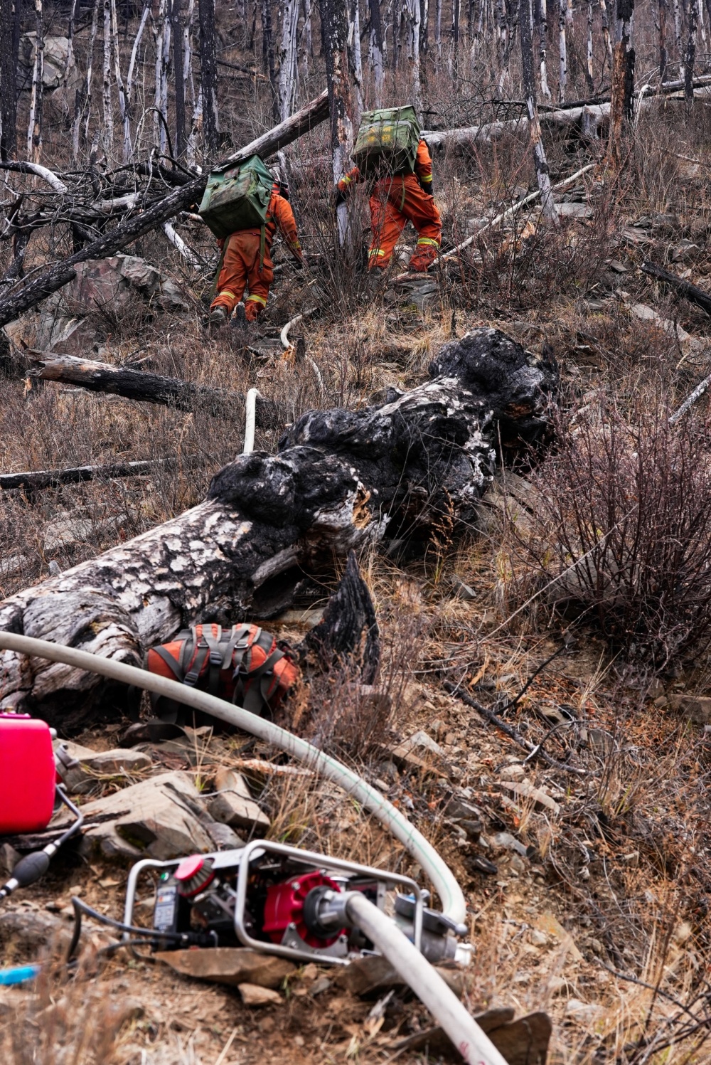 c视频丨送"水龙"上火山——川观新闻记者现场直击雅