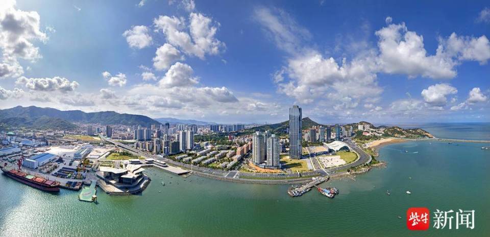 距离连云港入选我国首批沿海开放城市,已是整整40年.