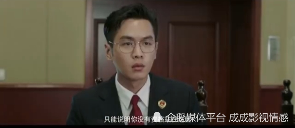 张若昀还有两部积压剧,一部没有过审,一部过审但播出遥遥无期!