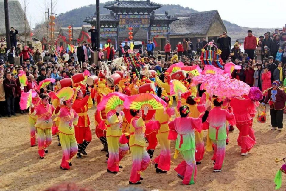 除此之外,2月22日(农历正月十三),在海阳市虎头湾景区,沿海有关村庄等