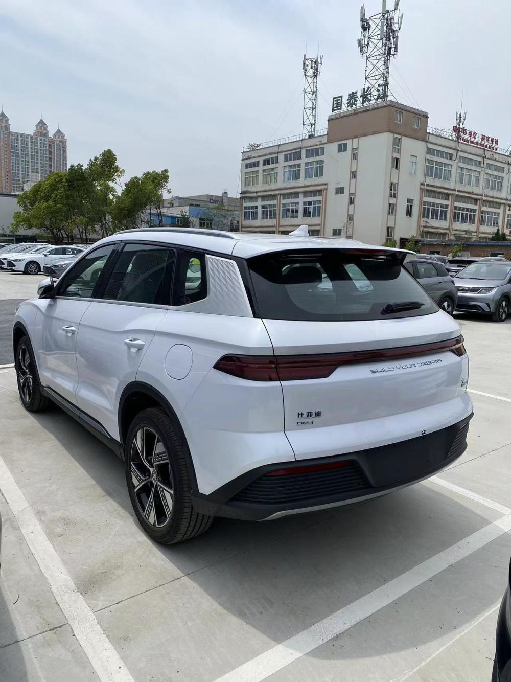 价格将成为业界的焦点比亚迪宋prodmi冠军版将于5月25日上市