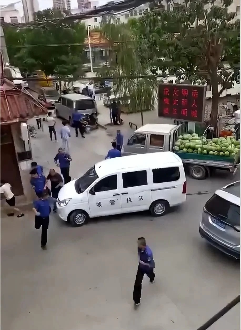 “瓜农刺死城管案”哥哥想继续打工维持生计，弟弟因精神疾患中止审理头条快报-313啦实用网