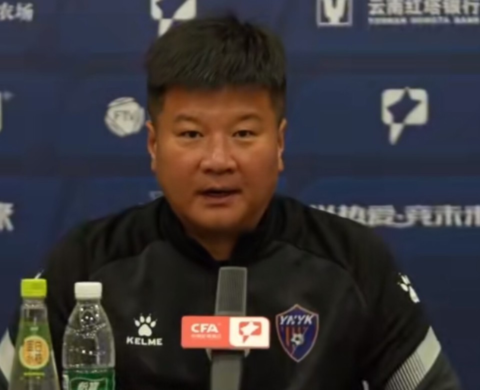 李金羽:最高兴的是看到大家赢球后的喜悦,真的很让我感动