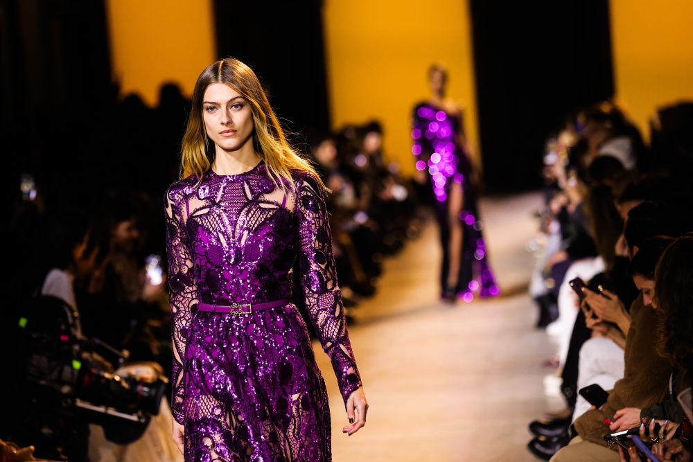 巴黎时装周——elie saab品牌时装秀_腾讯新闻