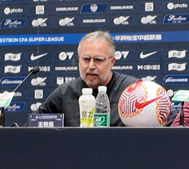 亚森:不管怎么尊重对手,我们都是想拿下比赛