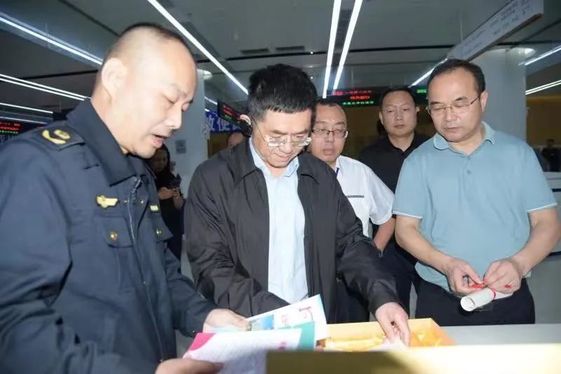 省委统战部驻部纪检组和省工商联赴基层开展两个健康联合调研