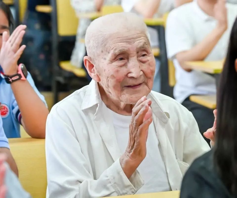 "绿谷银雁"活跃在秀山丽水