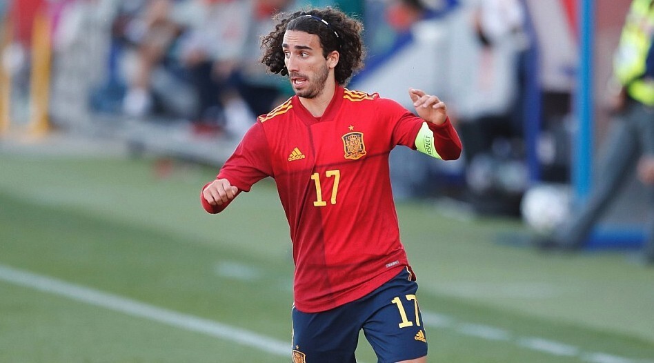 官方:西班牙队补招切尔西后卫库库雷利亚,顶替受伤的加亚