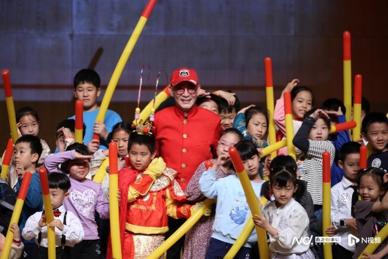 六小龄童国图讲述百年"章氏猴戏"传承