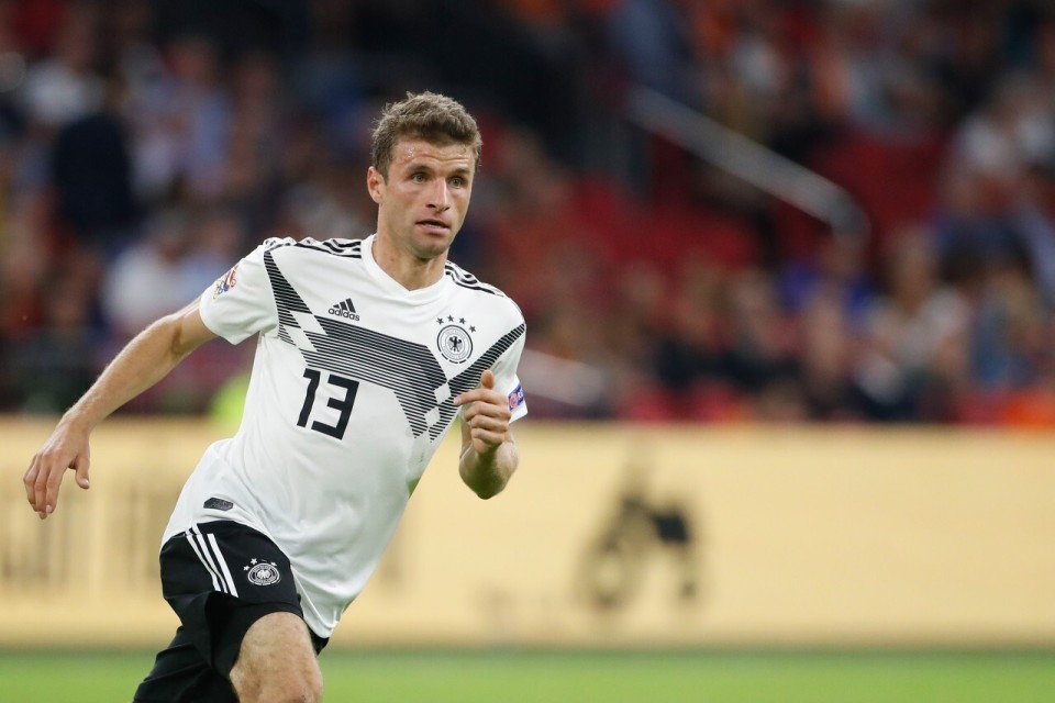 记者:为欧洲杯保持状态,穆勒在拜仁基地进行额外训练