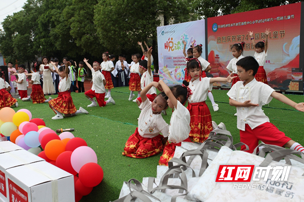 "悦"读童年 "六一"绽放 西塘中心小学的爱心盛会