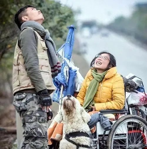 有人说丁一舟爱了赖敏一辈子,丁一舟却说爱一辈子