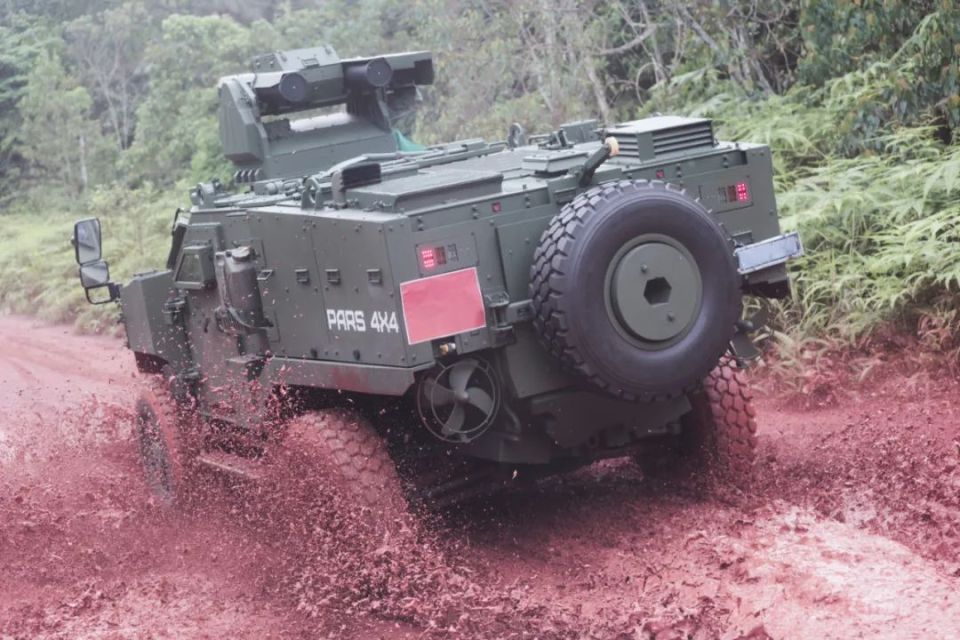 土耳其陆军第300辆两栖反坦克导弹发射车服役