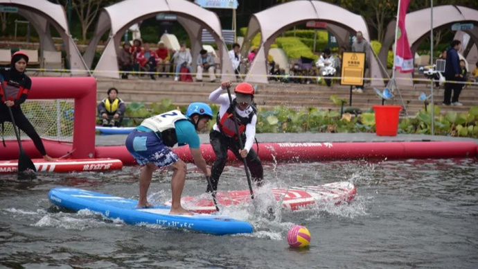 国家级新兴赛事首次来沪，水上健将“激战”新江湾城