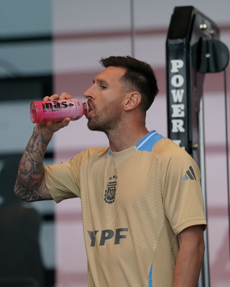 备战美洲杯!梅西社媒晒训练照片69