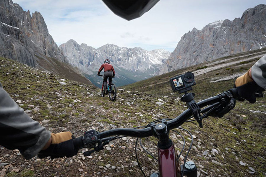 大疆action 4运动相机发布 使用更大尺寸感光元件提升画质-腾讯新闻