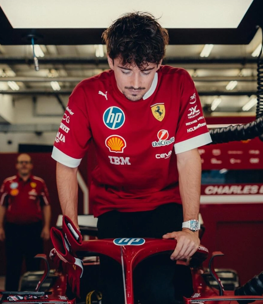 汉密尔顿请开课：如何在F1挖出奢侈品代言？-腾讯新闻